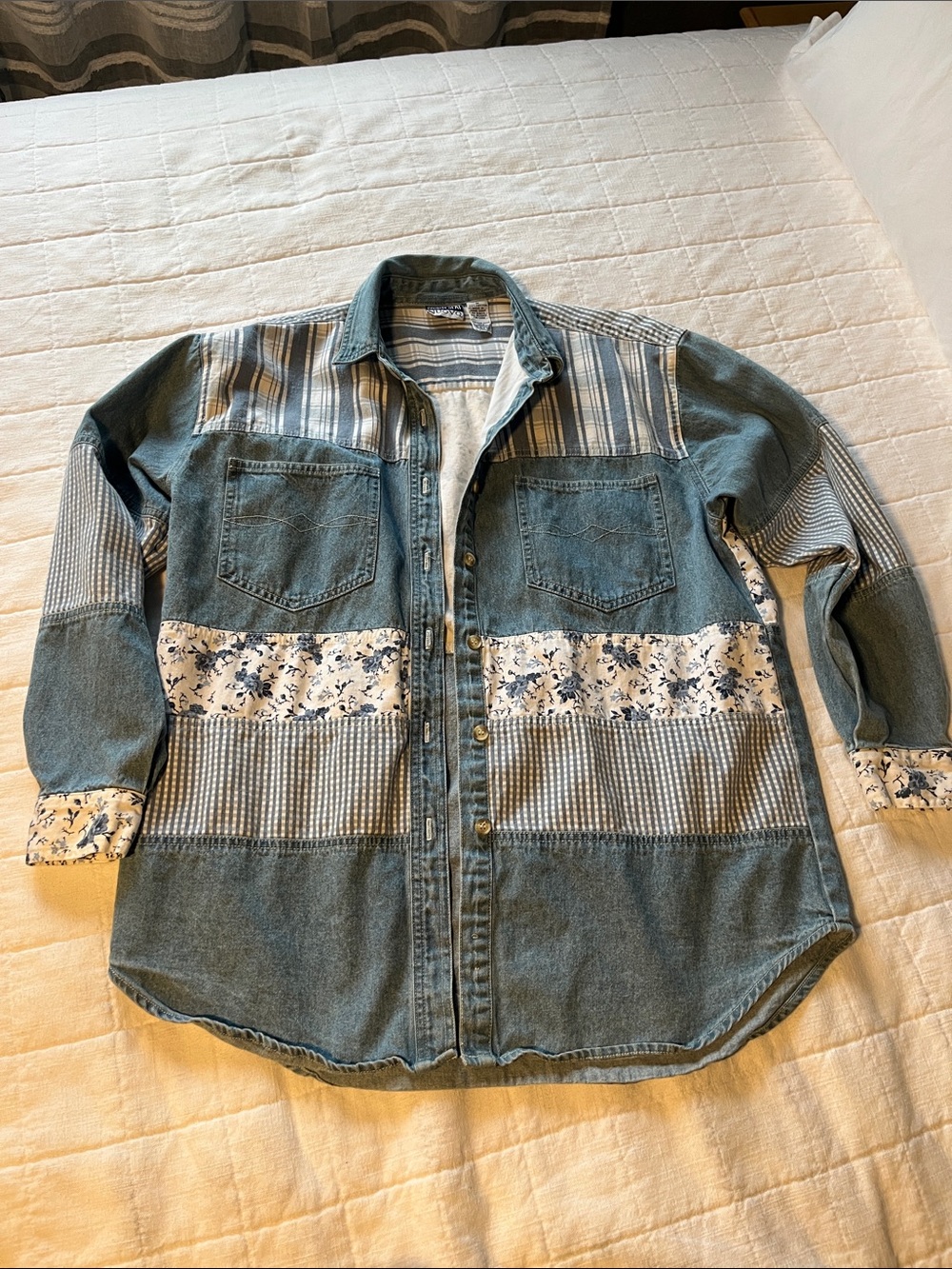 NUOVO Patchwork Blue Denim-Look Button Down Shirt with Floral and Gingham Panels